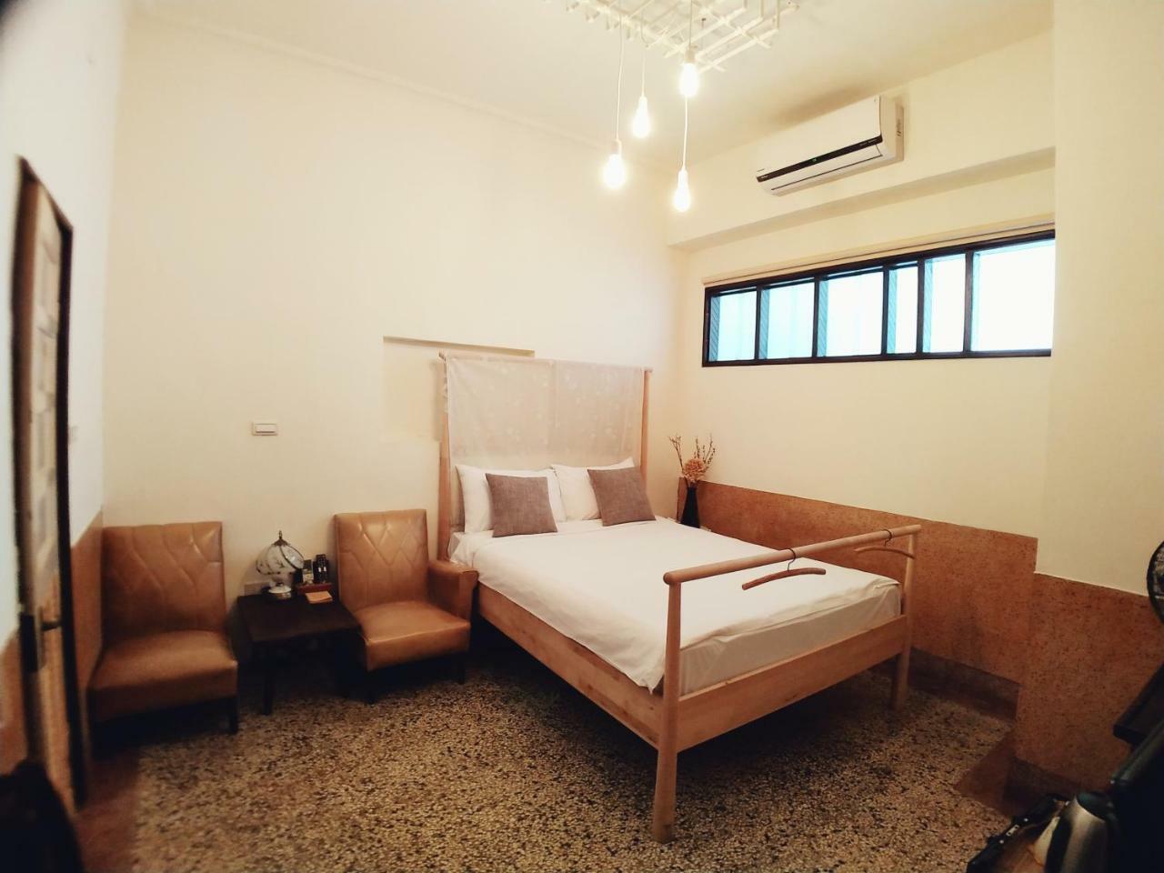 Goin Old House & Bar Appartement Tainan Buitenkant foto