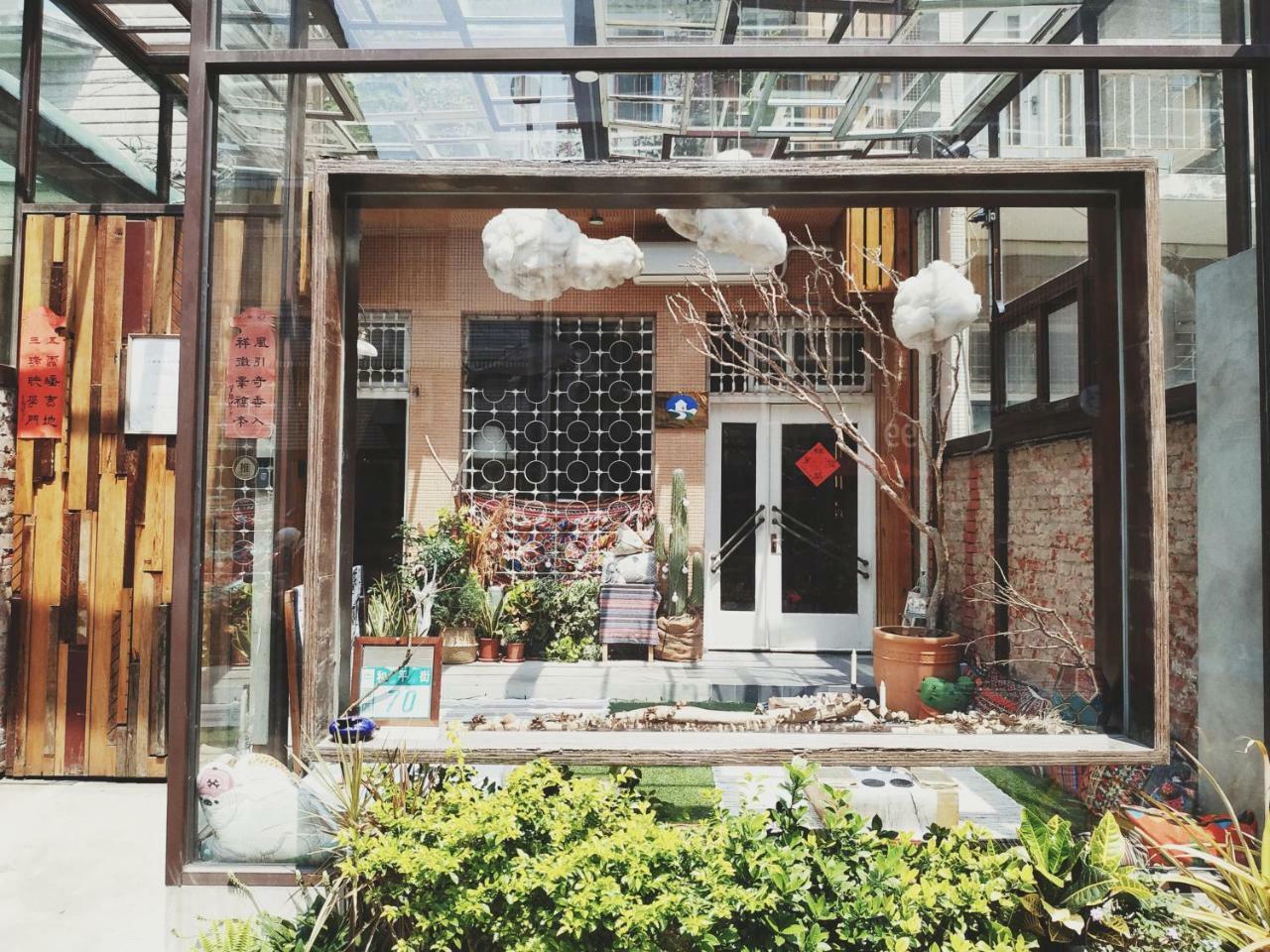 Goin Old House & Bar Appartement Tainan Buitenkant foto