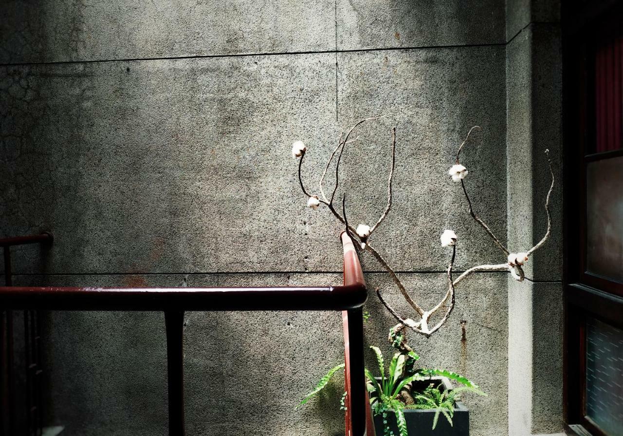 Goin Old House & Bar Appartement Tainan Buitenkant foto