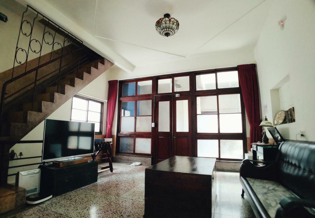 Goin Old House & Bar Appartement Tainan Buitenkant foto